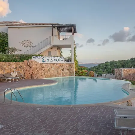 Elegant Ea Bianca 1 Bedroom Sleeps 4 Child Num0607 Apartamento *