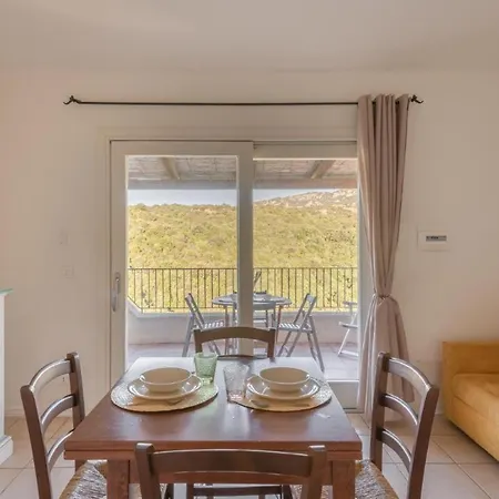 Elegant Ea Bianca 1 Bedroom Sleeps 4 Child Num0607 Apartamento